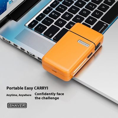 เครื่องโกนหนวดไฟฟ้าแบบพกพาขนาดเล็ก ชาร์จไฟ 1.5 ชั่วโมง พร้อมอะไหล่สำรองฟรีและตัวเรือนพลาสติกสำหรับผู้ชาย